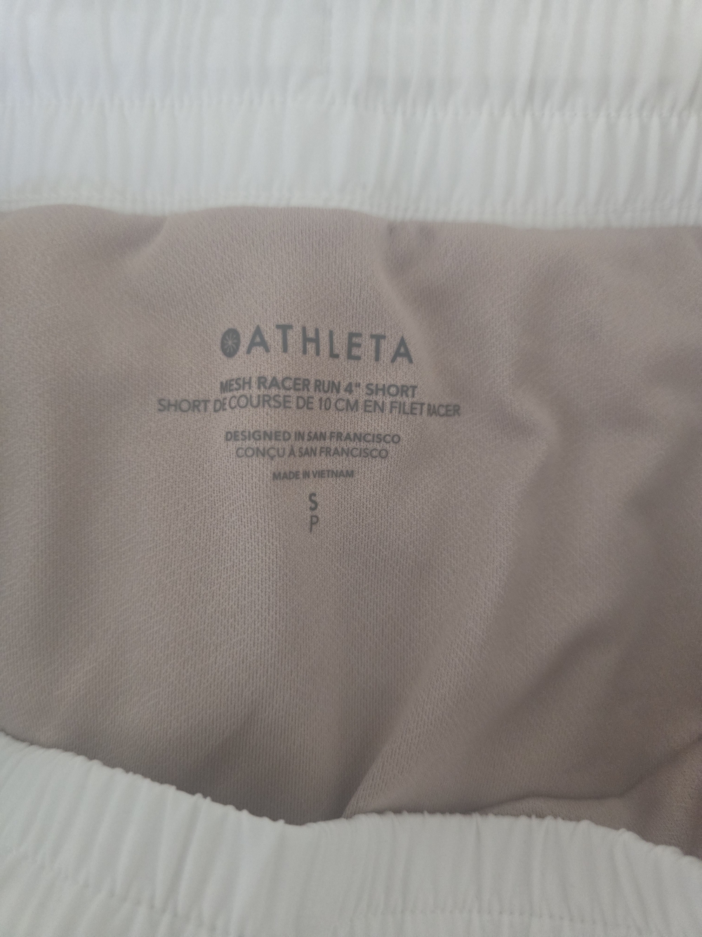 ⚠️⚠️⚠️ SOLD⚠️⚠️⚠️Athleta Women's Mesh Racer Run Shorts 4" In White - Picture 8 of 11